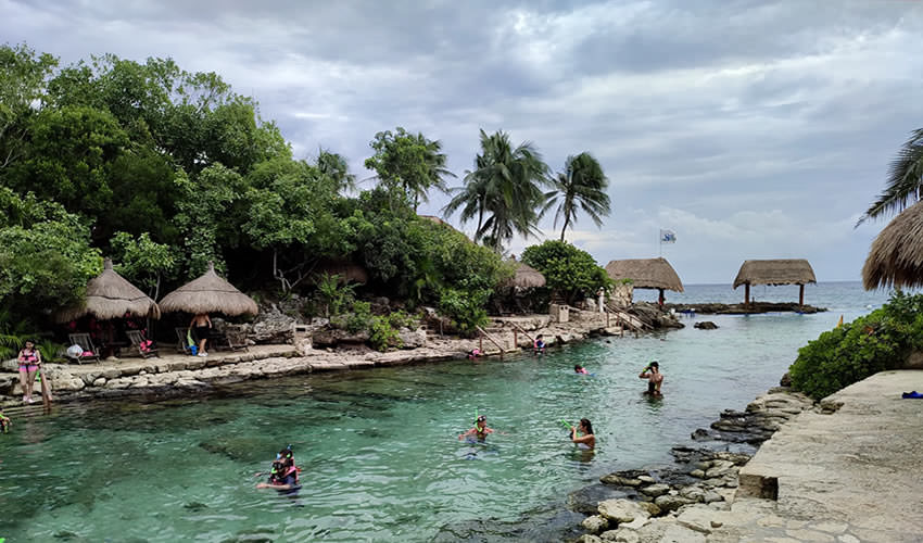 Riviera Maya Travel Guide